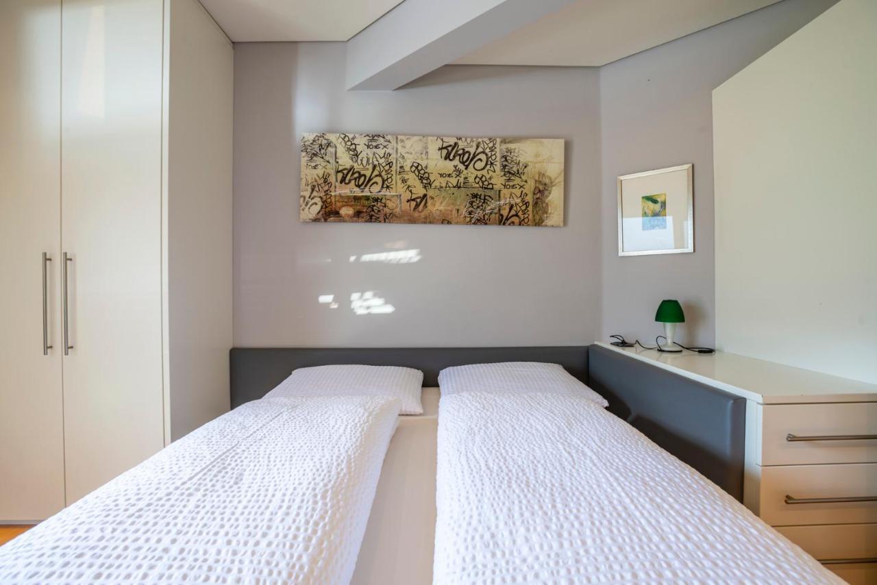 Tubris Living Apartment Campo Tures Bagian luar foto
